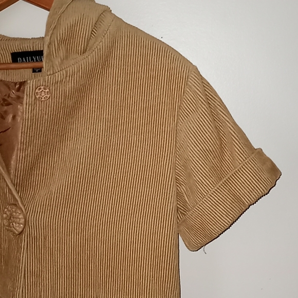 Dailyurra corduroy tan jacket - Picture 2 of 9